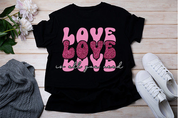Valentines Day Love Tshirt: A Designer’s Review